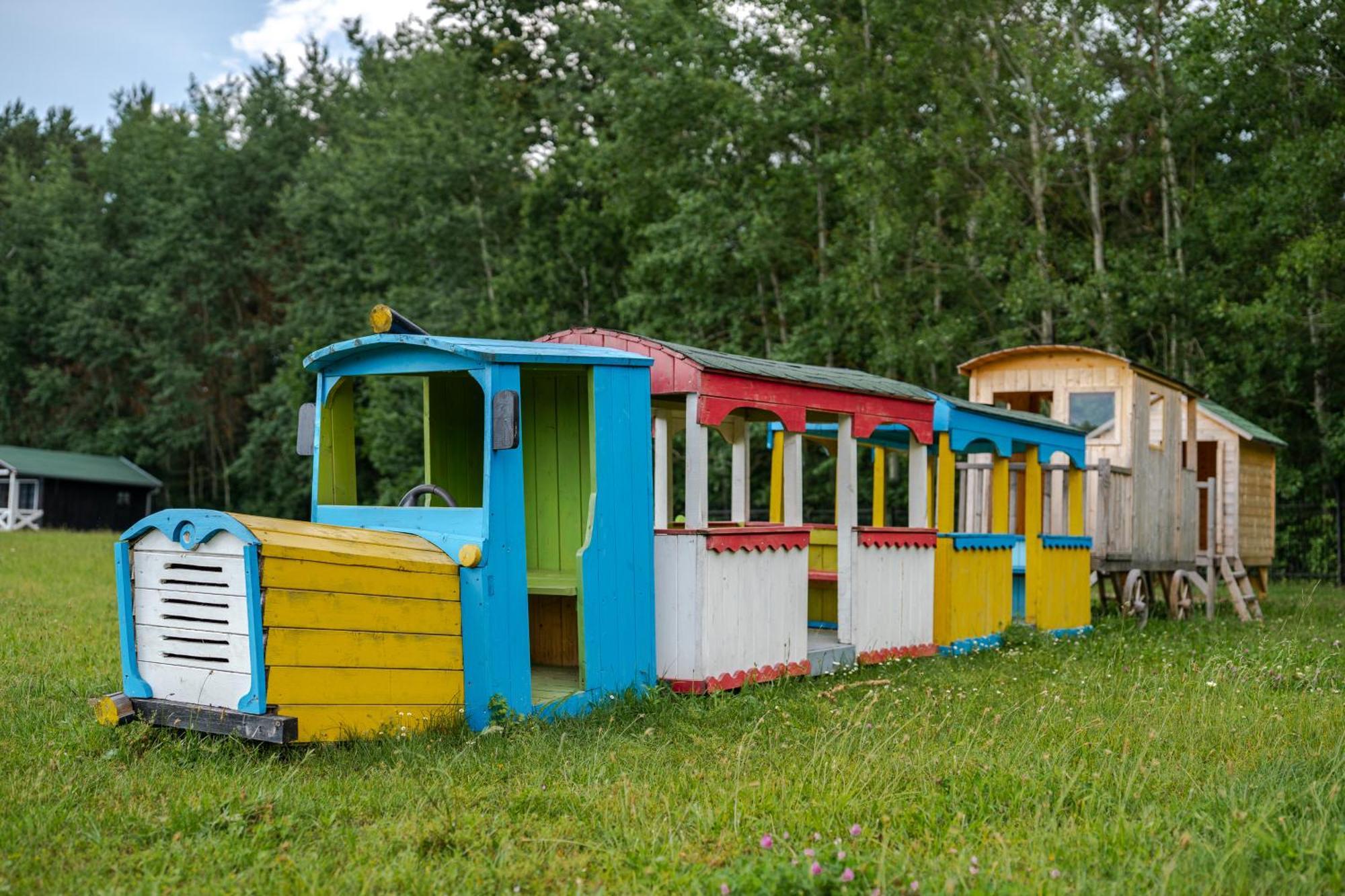 Osrodek Wypoczynkowy Lesne Ustronie Hostel Witnica Bagian luar foto