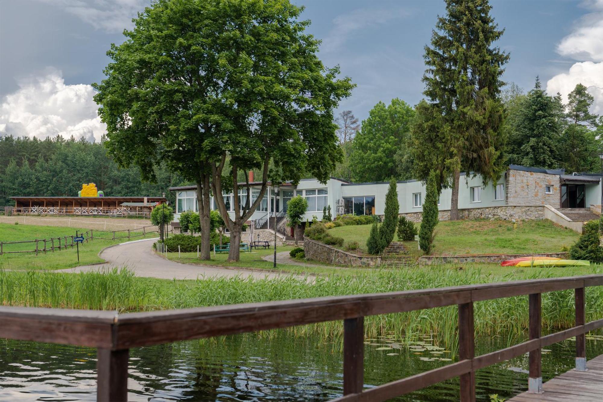 Osrodek Wypoczynkowy Lesne Ustronie Hostel Witnica Bagian luar foto
