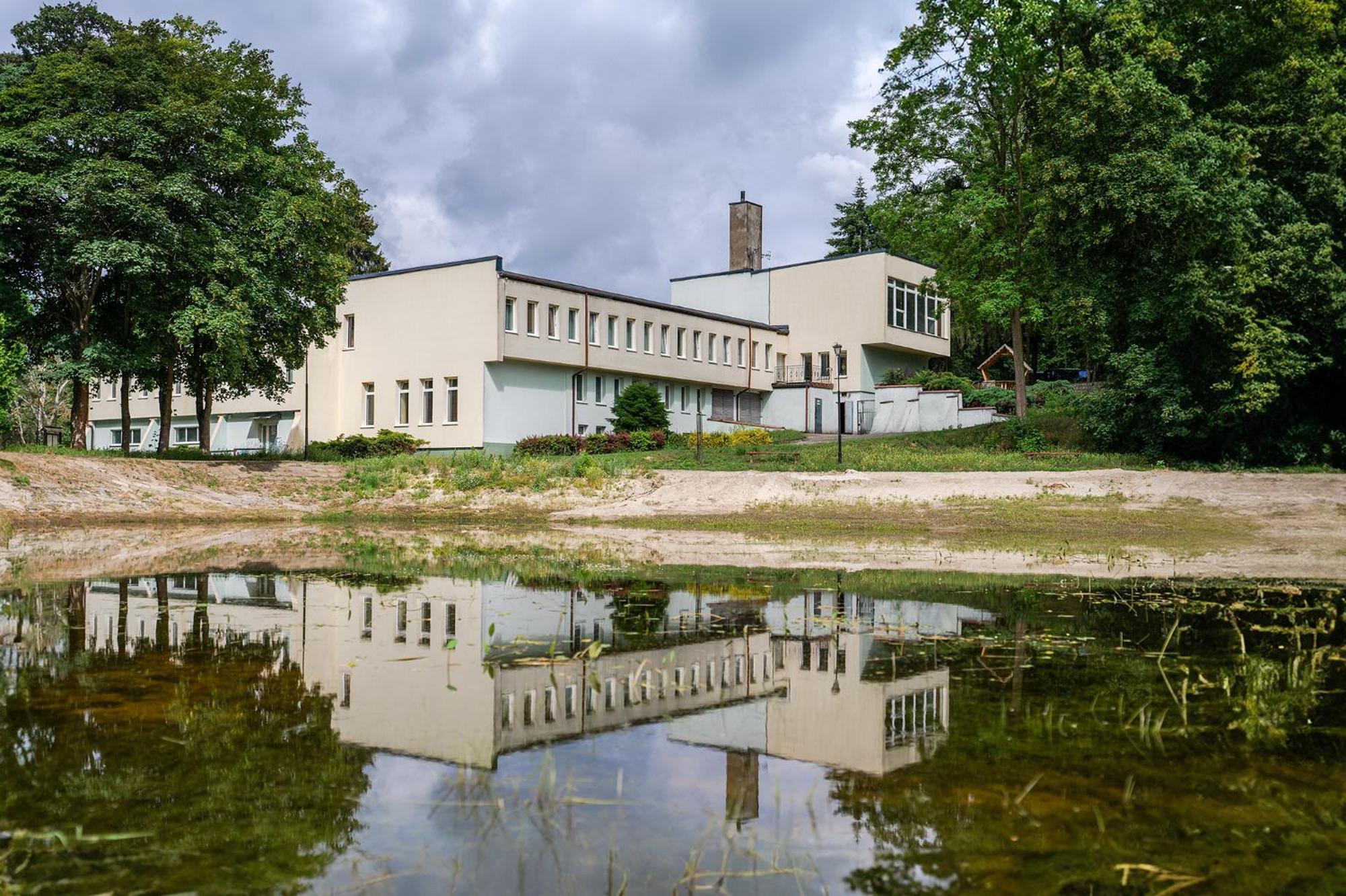 Osrodek Wypoczynkowy Lesne Ustronie Hostel Witnica Bagian luar foto